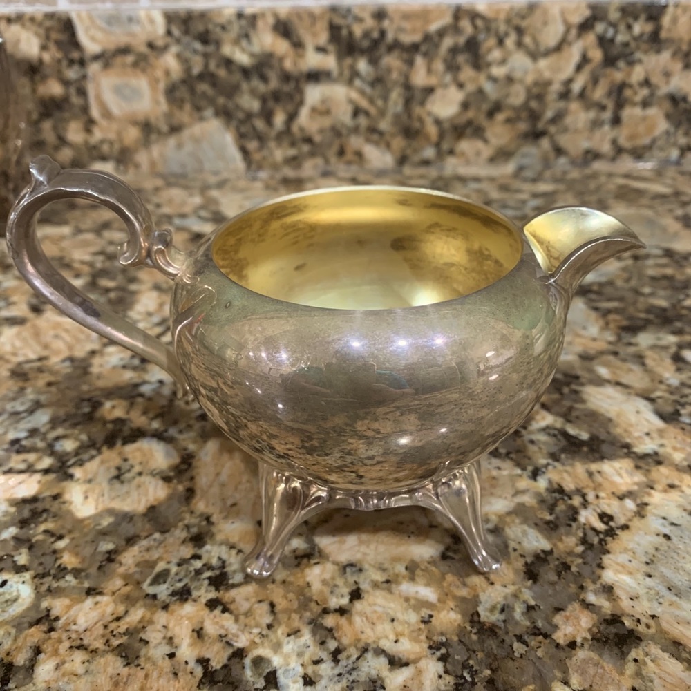 WM Rogers Vintage Creamer Silverplated